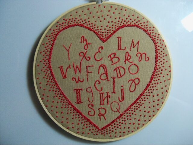 hyperbole-hong-embroidery1-9779509