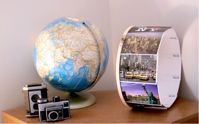 a-hoop-of-postcards-1202016