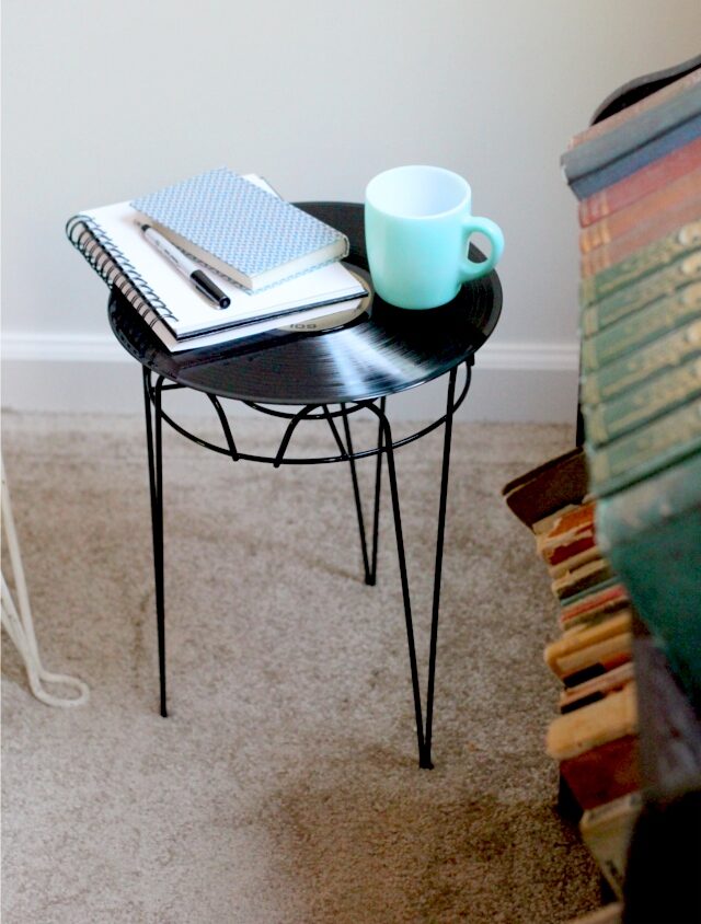 upcycled-side-table-3270205