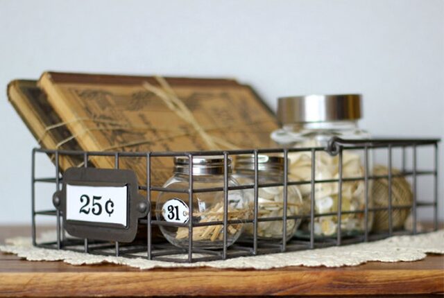 vintage-wire-metal-basket-8228714