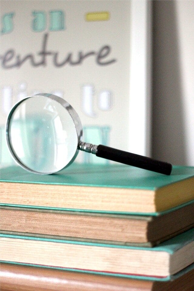 magnifying glass 13-640x960-4008306