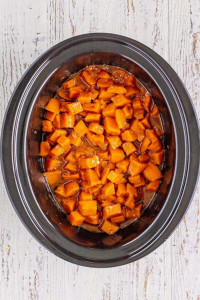 Place canned sweet potatoes evenly