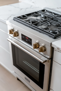 This image shows an oven set to preheat at 400°F, getting ready to bake the fathead pizza dough.