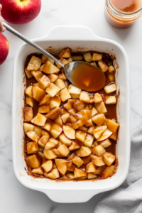 topping-with-more-apple-mixture-and-caramel-drizzle