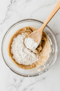 combining-wet-and-dry-ingredients