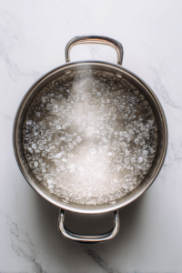 spaghetti-cooking-in-boiling-water-inside-silver-pot-2