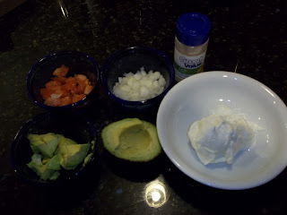 dice-the-tomato-and-onion-and-move-into-the-bowl