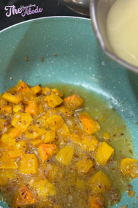 Move the roasted vegetables into a large pot