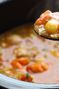 Open the lid and season the stew