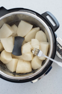 Set the Instant Pot to high pressure