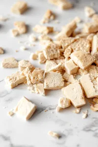 Crush the ladyfingers or sponge cake